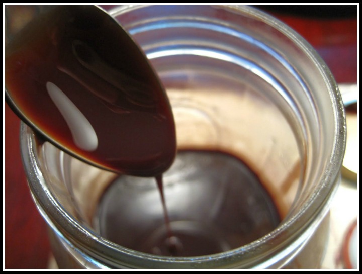 Homemade High-Antioxidant Chocolate Syrup