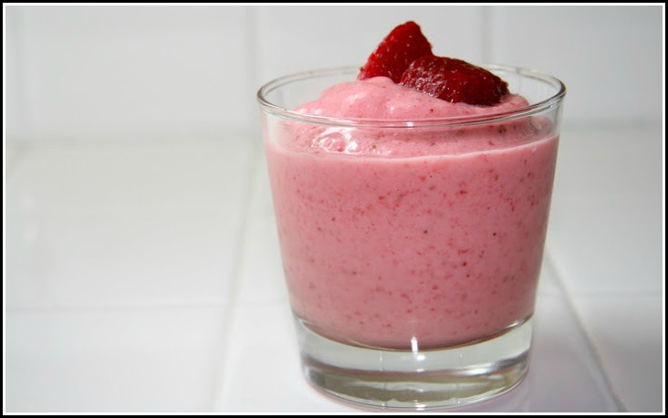 Strawberry Breakfast Smoothie