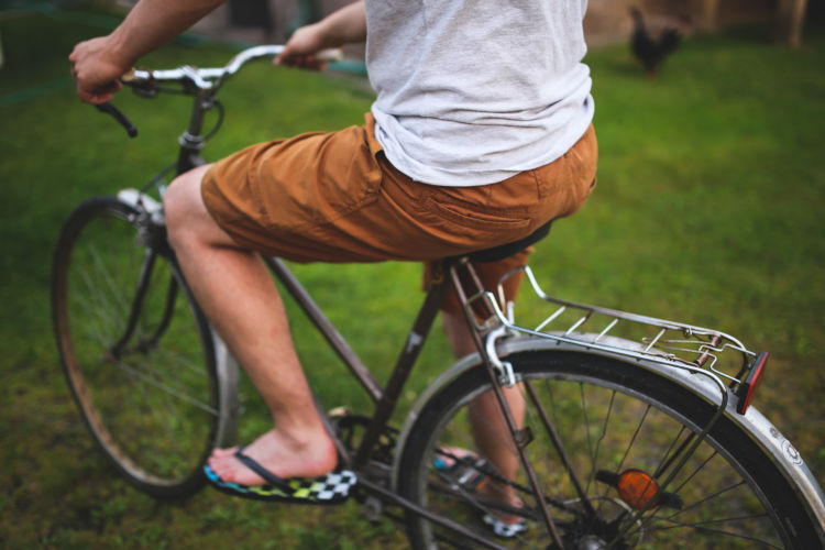 man-shorts-people-trunk